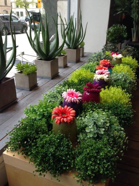 Plastblommor